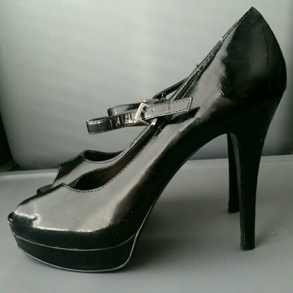 BCBG Stiletto Heels | Size 9
